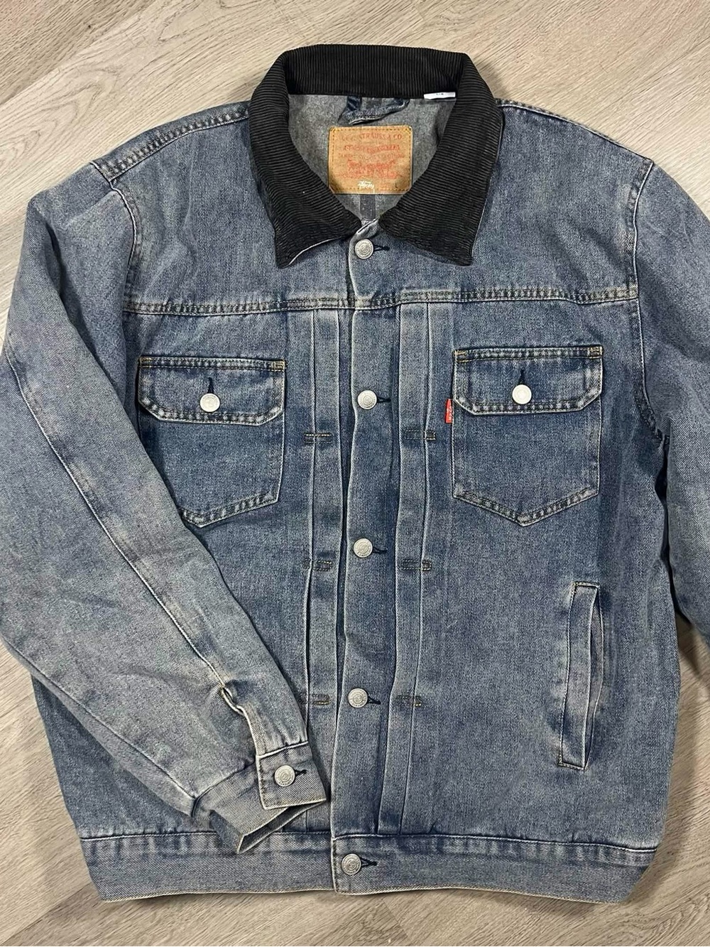 Stussy Levi’s Denim Jacket Size Large